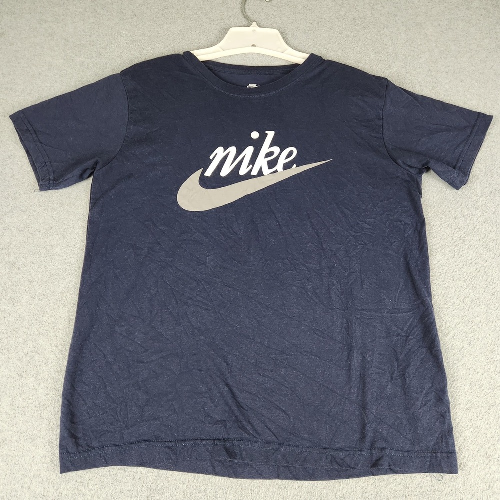 Nike T-Shirt Men Medium Navy Blue Futura Logo Graphic Short Sleeve Crew Neck Tee